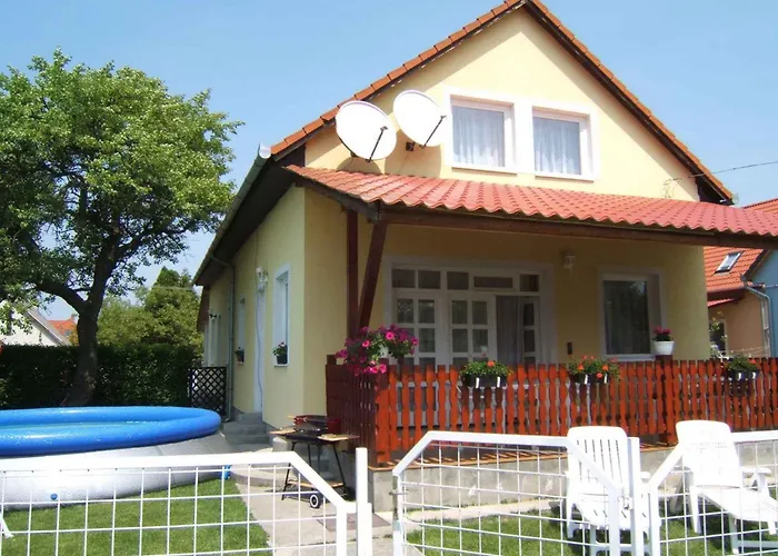Homes In Balatonmariafuerdoe 19475 Balatonmáriafürdő