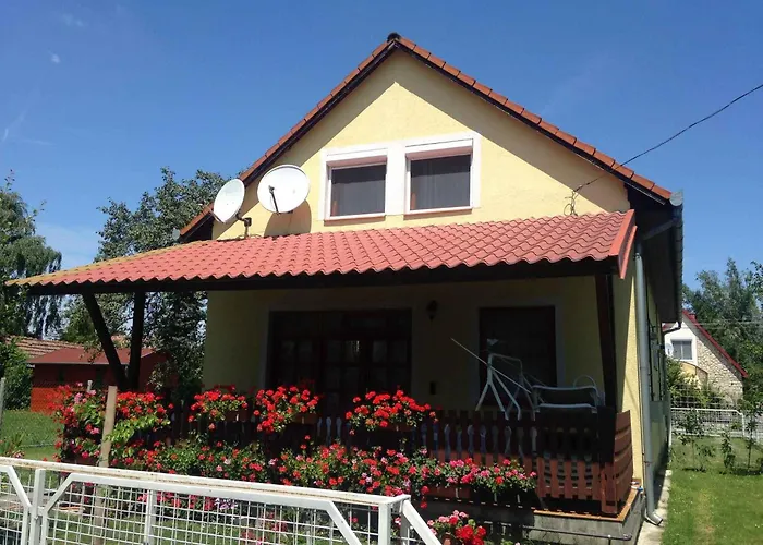 Homes In Balatonmariafuerdoe 19475 Prázdninový dům *